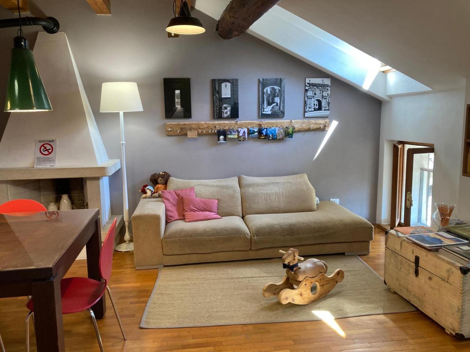 펠트레 A Casa Di Checco B&B 외부 사진
